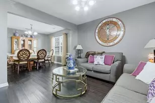 2391 Temple View Ct, Snellville, GA 30078 - Photo 7