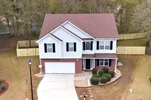 2391 Temple View Ct, Snellville, GA 30078 - Photo 3