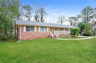 6570 Charles Dr, Morrow, GA 30260 - Photo 3