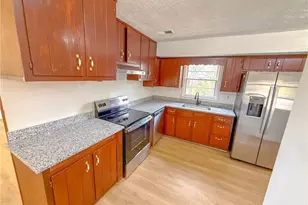 6485 Carolyn Ct, Rex, GA 30273 - Photo 3