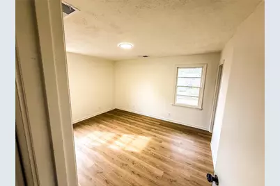 6485 Carolyn Court, Rex, GA 30273 - Photo 5