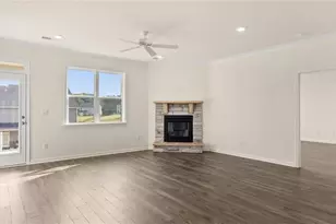 335 Staffin Dr, Senoia, GA 30276 - Photo 21