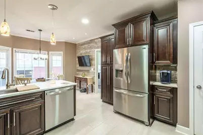 7523 Greens Mill Drive, Loganville, GA 30052 - Photo 19