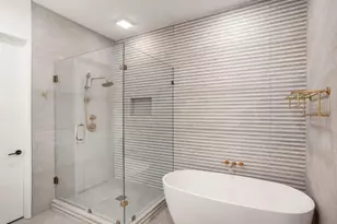 721 Longleaf Dr NE, Atlanta, GA 30342 - Photo 13