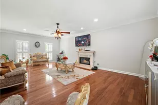 4465 Settles Bridge Rd, Suwanee, GA 30024 - Photo 9