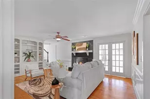 2462 Chimney Top Ln, Snellville, GA 30078 - Photo 13