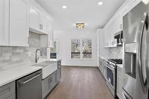 2117 Whitfield Ln, Lawrenceville, GA 30043 - Photo 3