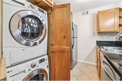 1445 Monroe Drive NE #E5, Atlanta, GA 30324 - Photo 19