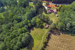 1687 NE Hickory Level Rd, Carrollton, GA 30180 - Photo 33