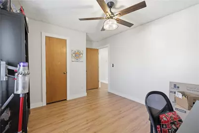 3753 Memorial Parkway NW, Kennesaw, GA 30152 - Photo 23