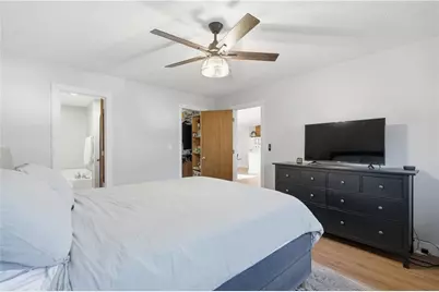 3753 Memorial Parkway NW, Kennesaw, GA 30152 - Photo 15