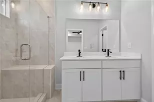 2571 Astaire Ct, Atlanta, GA 30318 - Photo 21