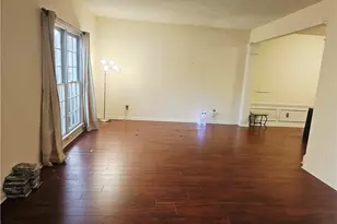 2260 Eagle Nest Bluff, Lawrenceville, GA 30044 - Photo 5