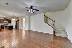 3945 Medley Way, Cumming, GA 30041 - Photo 11