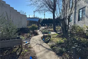 172 Haynes St SW, Atlanta, GA 30313 - Photo 17