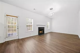 3453 Cameo Ct, Snellville, GA 30039 - Photo 9