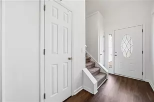 3453 Cameo Ct, Snellville, GA 30039 - Photo 3