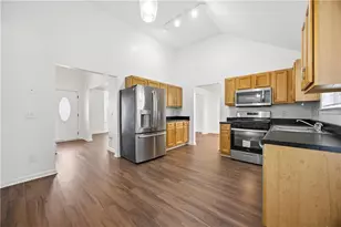 3453 Cameo Ct, Snellville, GA 30039 - Photo 7