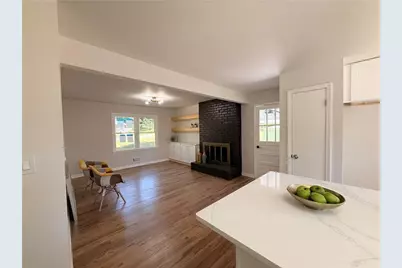 563 Hillandale Circle SW, Marietta, GA 30064 - Photo 3