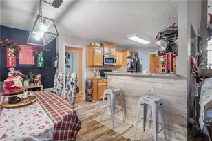 5117 Ashley Falls Ct, Loganville, GA 30052 - Photo 9