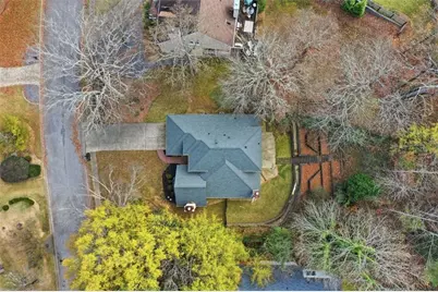 4025 Chipley Court, Roswell, GA 30075 - Photo 7