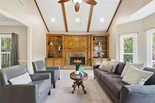 4025 Chipley Ct, Roswell, GA 30075 - Photo 11