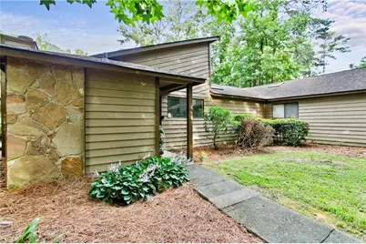 830 Bonnie Glen Drive SE, Marietta, GA 30067 - Photo 3