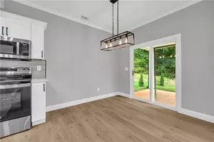 155 Carey St, Franklin Springs, GA 30662 - Photo 17