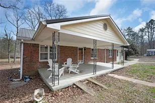 1340 Hyden Tyler Rd, Chatsworth, GA 30705 - Photo 3