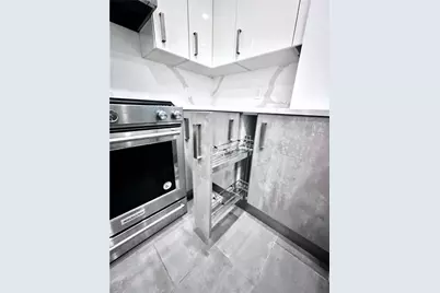 3338 Peachtree Road NE #2505, Atlanta, GA 30326 - Photo 13