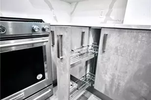 3338 Peachtree Rd NE, Atlanta, GA 30326 - Photo 13