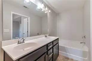 2240 Triple Crown Ln, Lithonia, GA 30058 - Photo 21