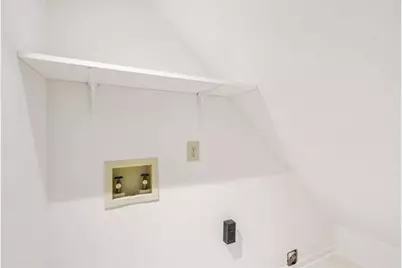 7898 Norris Lake Road, Snellville, GA 30039 - Photo 11