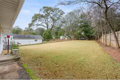 1389 Quarles Avenue SE, Smyrna, GA 30080 - Photo 5
