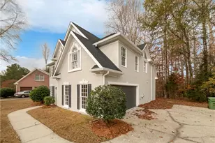 1817 Lake Cove Dr SW, Atlanta, GA 30331 - Photo 29