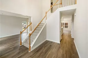 1817 Lake Cove Dr SW, Atlanta, GA 30331 - Photo 11