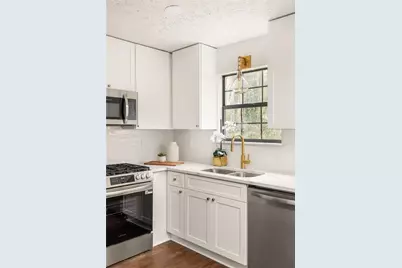 4058 Chedworth Way, Stone Mountain, GA 30083 - Photo 21