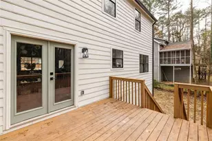 4058 Chedworth Way, Stone Mountain, GA 30083 - Photo 33