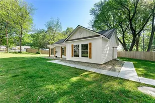 1921 Hazelwood Dr SE, Marietta, GA 30067 - Photo 23