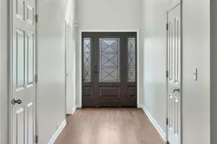 410 Blackwood Ln, Suwanee, GA 30024 - Photo 5