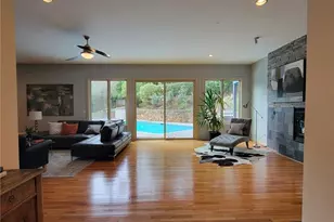 4812 Lake Forrest Dr, Sandy Springs, GA 30342 - Photo 3