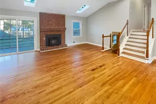 9925 La View Cir, Roswell, GA 30075 - Photo 3