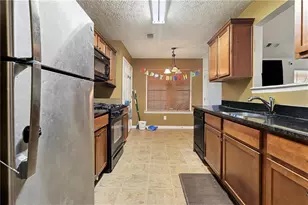 2766 Topaz Rd, Riverdale, GA 30296 - Photo 7