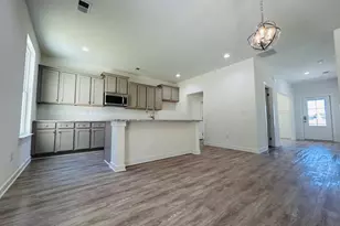 173 Annie Ln, Statham, GA 30666 - Photo 3