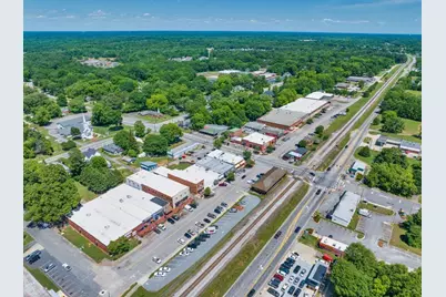 173 Annie Lane, Statham, GA 30666 - Photo 33
