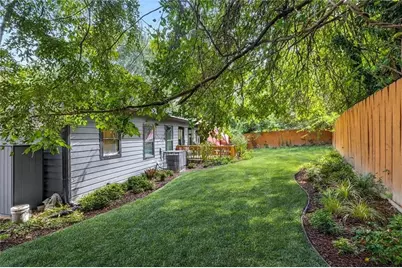 2178 Penelope Street, Atlanta, GA 30314 - Photo 9