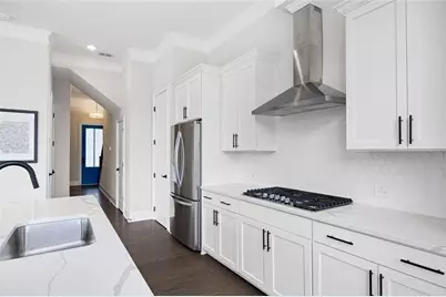 109 Village Green Avenue, Woodstock, GA 30189 - Photo 9