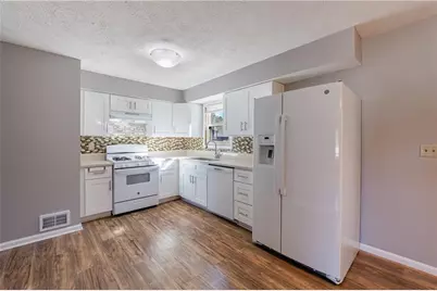 2490 Wood Meadows Drive SW, Marietta, GA 30064 - Photo 11