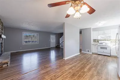 2490 Wood Meadows Drive SW, Marietta, GA 30064 - Photo 9