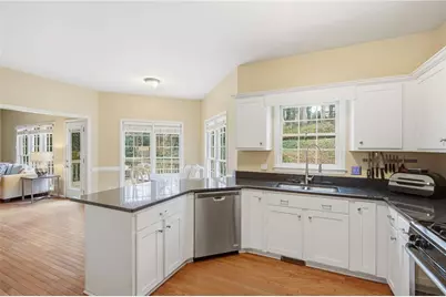 1632 Willow Way, Woodstock, GA 30188 - Photo 17